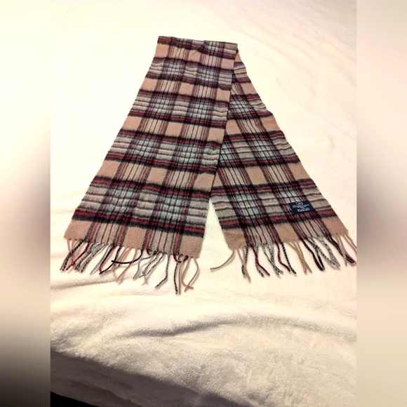 Ballantrae  Edinburgh Scotland 100% Lambswool Plaid Tartan Wool Scarf - Picture 1 of 3